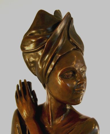 Fleur Bronze