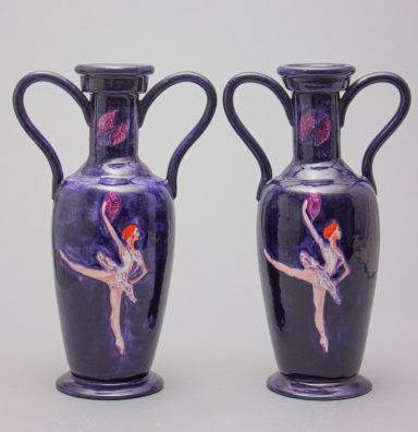 Large Vases Fan Dance