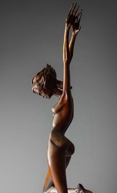 Elena Bronze
